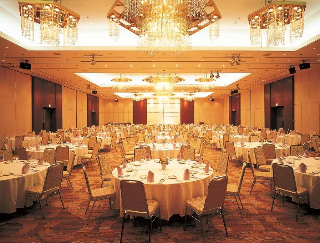 Kanazawa Tokyu Hotel Restaurant foto The ballroom